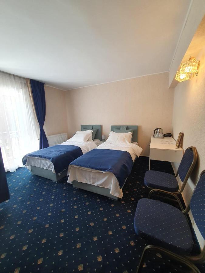 Hotel Green Palace Sinaia Esterno foto